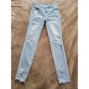 AE Dream Jean Hi-Waisted Jegging Light Wash